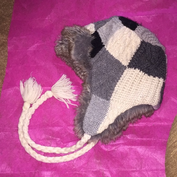 American Eagle Warm Hat w LOGO♥️ - Picture 3 of 3